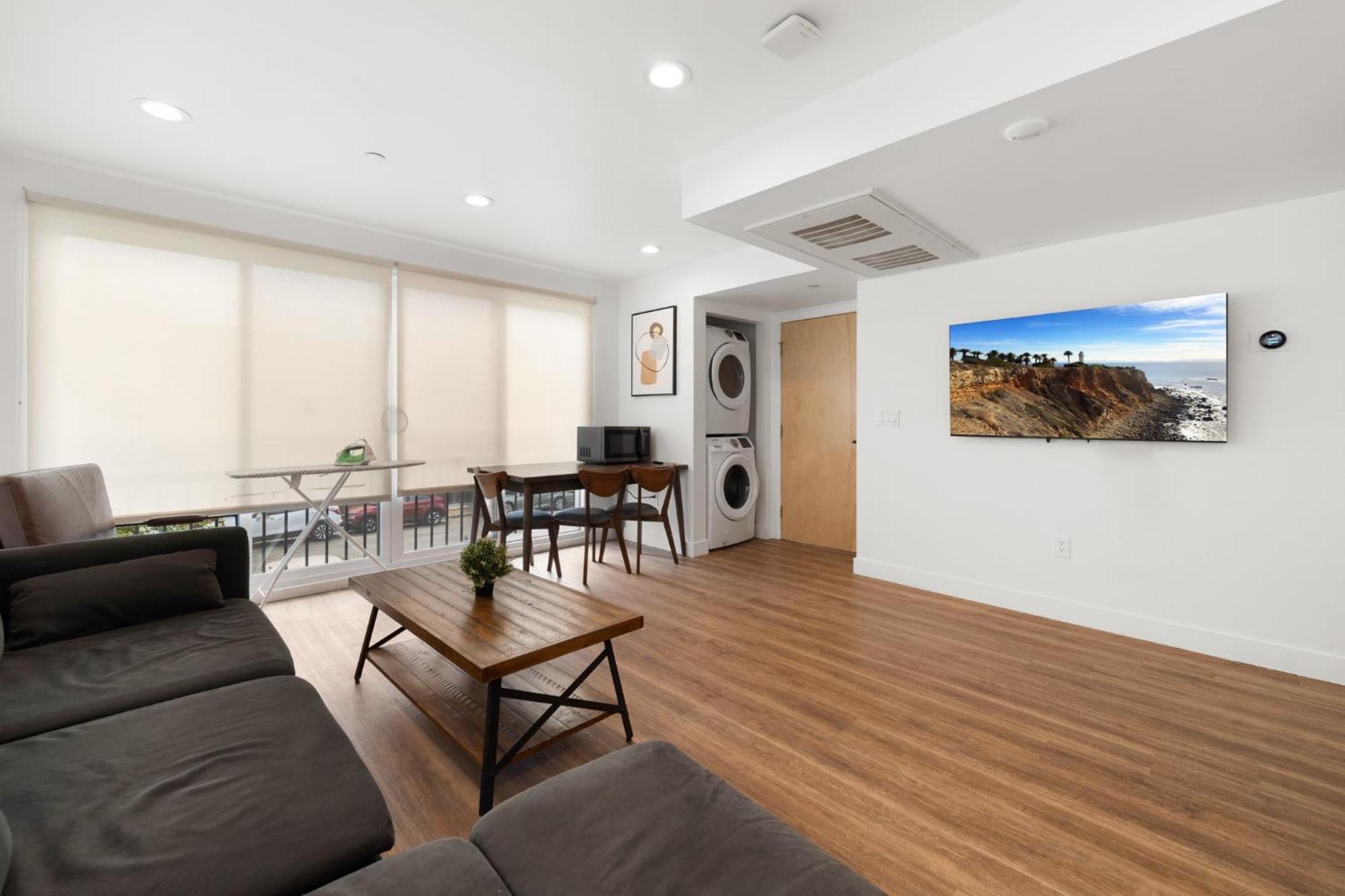 Perfect Location Near Usc, 1Bedroom With Shared Access Los Angeles Esterno foto