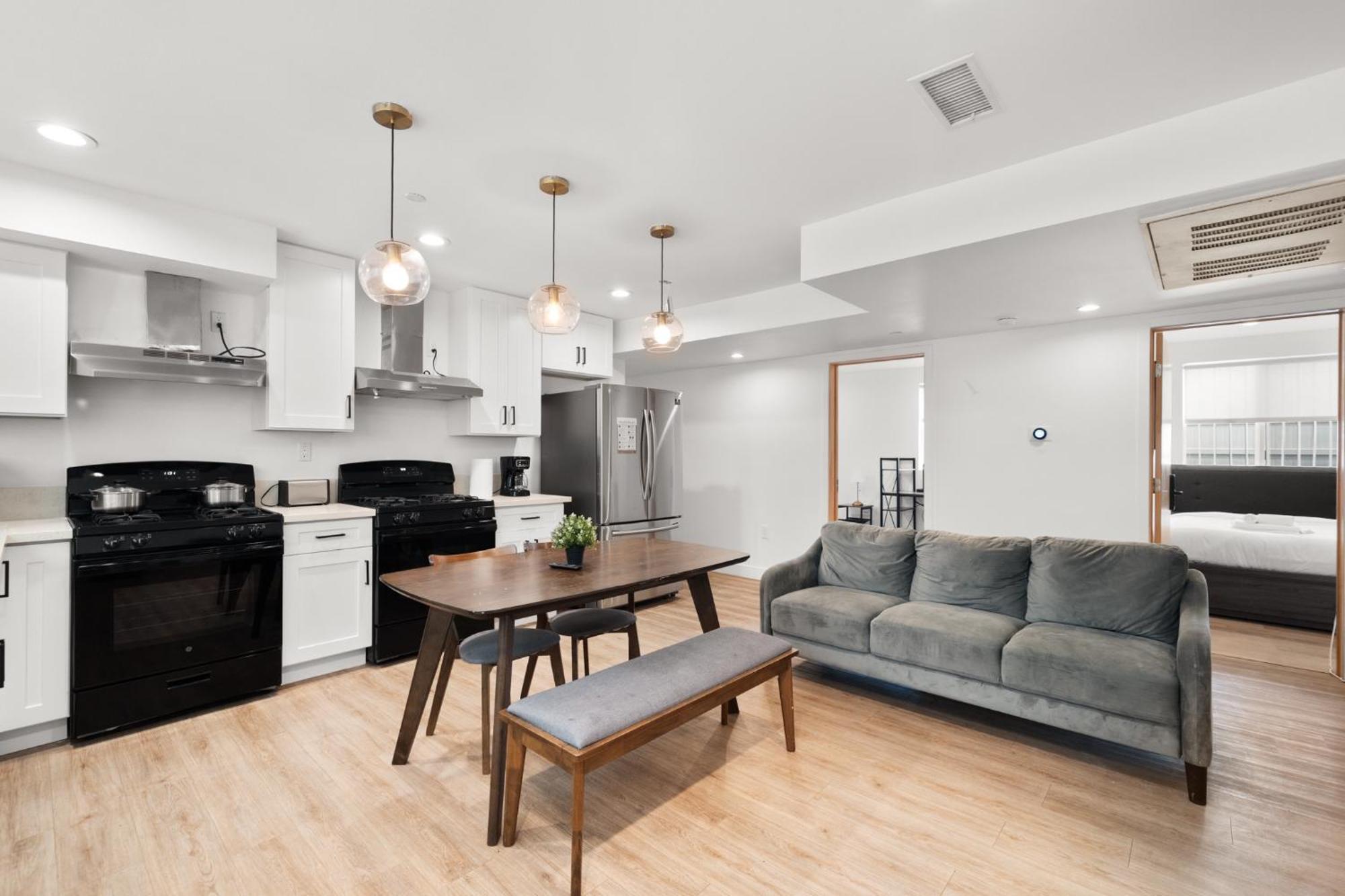 Perfect Location Near Usc, 1Bedroom With Shared Access Los Angeles Esterno foto